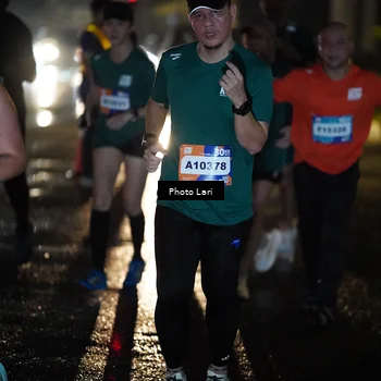 Runner Photo 7730813