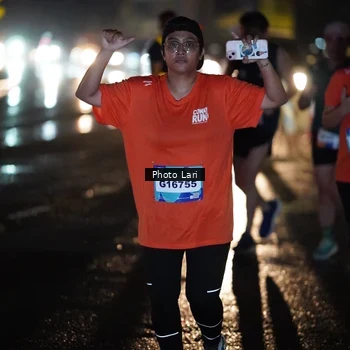 Runner Photo 7730816