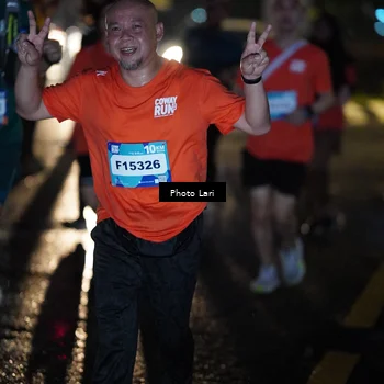 Runner Photo 7730843
