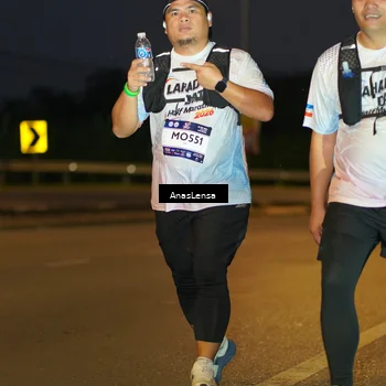 Runner Photo 7730857