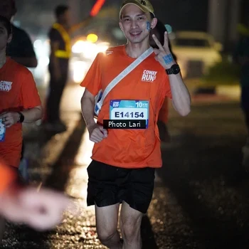 Runner Photo 7730859