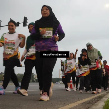 Runner Photo 7730869