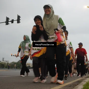 Runner Photo 7730872