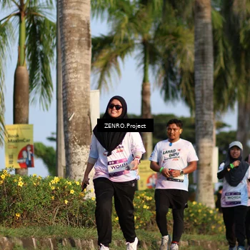 Runner Photo 7730874
