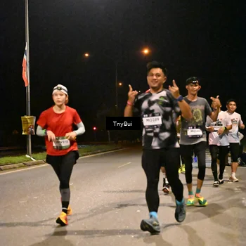 Runner Photo 7730883