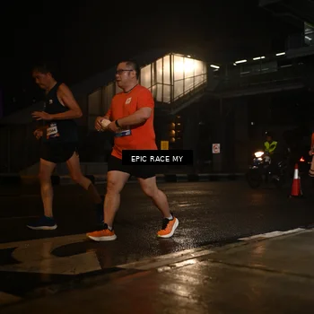 Runner Photo 7730929