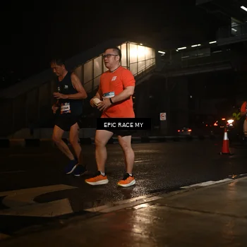 Runner Photo 7730933