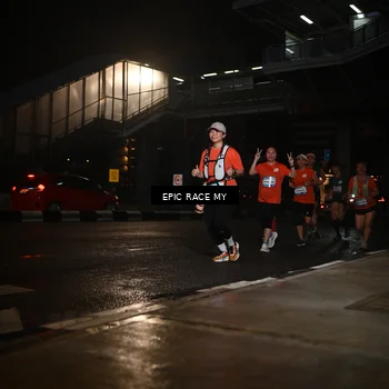 Runner Photo 7730970