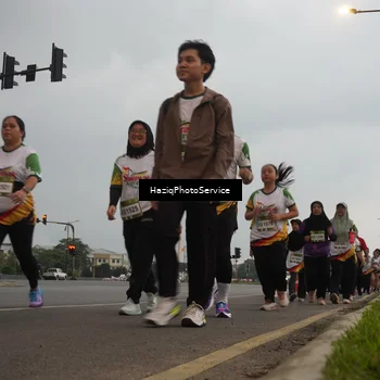 Runner Photo 7730982