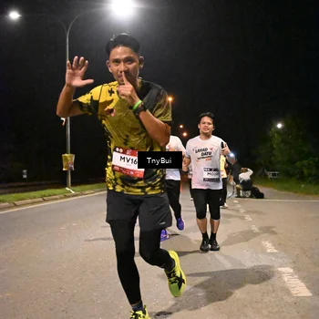 Runner Photo 7730997