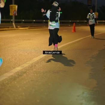 Runner Photo 7731006