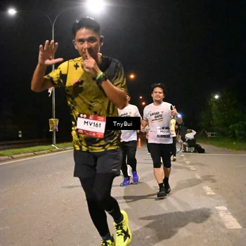 Runner Photo 7731015