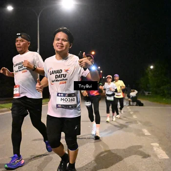 Runner Photo 7731045