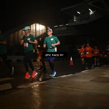 Runner Photo 7731064