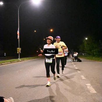 Runner Photo 7731075