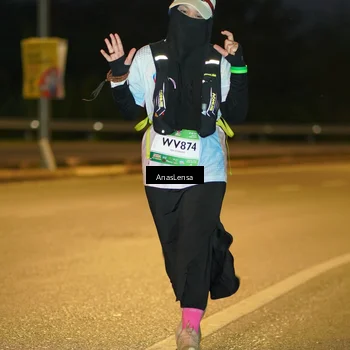 Runner Photo 7731100