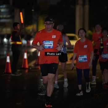 Runner Photo 7731107