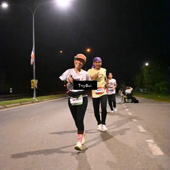 Runner Photo 7731111