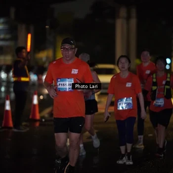 Runner Photo 7731113