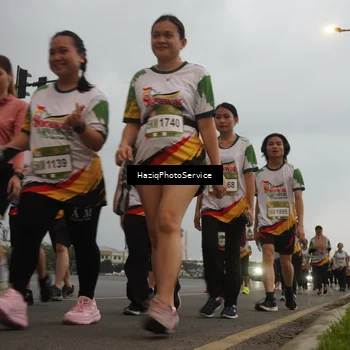 Runner Photo 7731125
