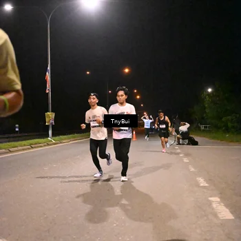 Runner Photo 7731129
