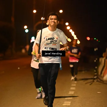 Runner Photo 7731132