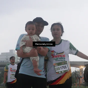 Runner Photo 7731137