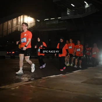 Runner Photo 7731141