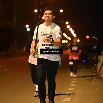 Runner Photo 7731148