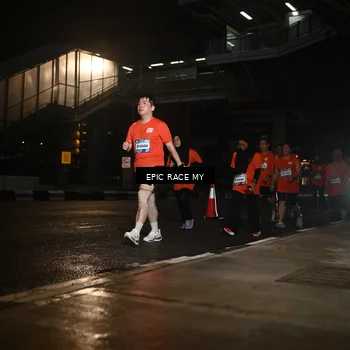 Runner Photo 7731156