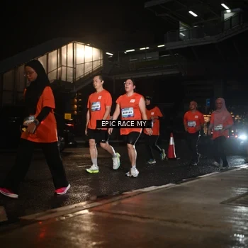 Runner Photo 7731157