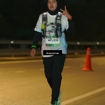 Runner Photo 7731172