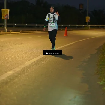 Runner Photo 7731179