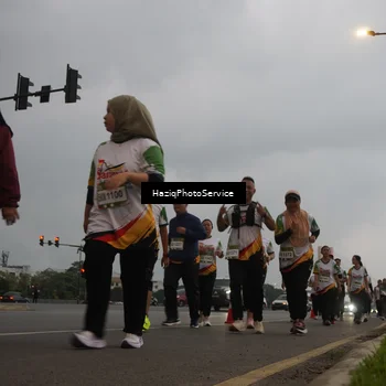 Runner Photo 7731186