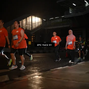 Runner Photo 7731201