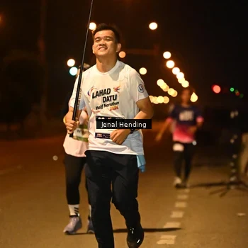 Runner Photo 7731222