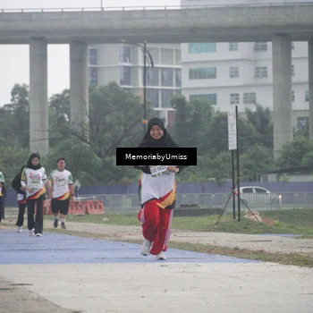 Runner Photo 7731245