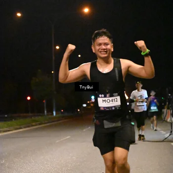 Runner Photo 7731246
