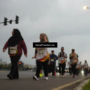 Runner Photo 7731256