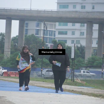 Runner Photo 7731303
