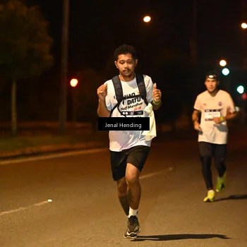 Runner Photo 7731311