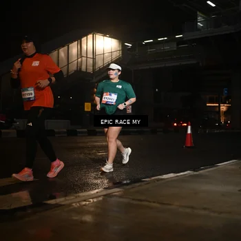 Runner Photo 7731313
