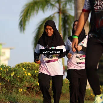 Runner Photo 7731321