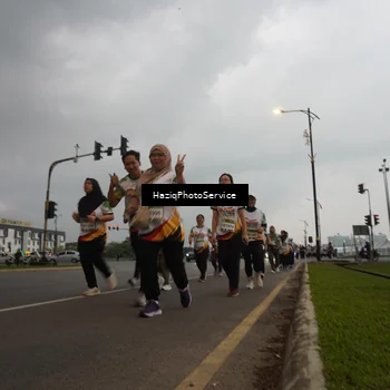 Runner Photo 7731327