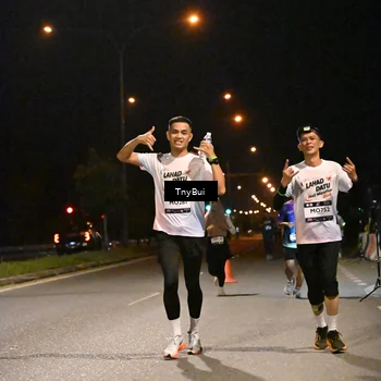Runner Photo 7731335