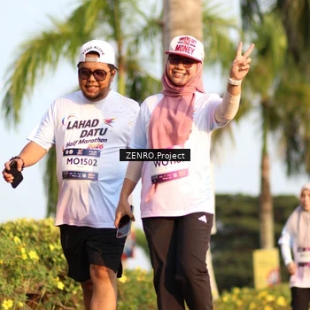 Runner Photo 7731373