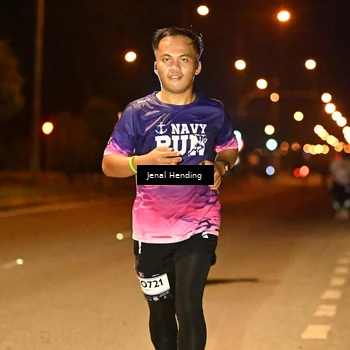Runner Photo 7731391
