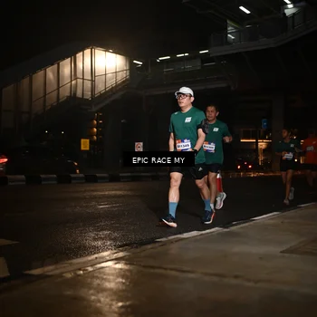 Runner Photo 7731416