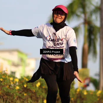 Runner Photo 7731420