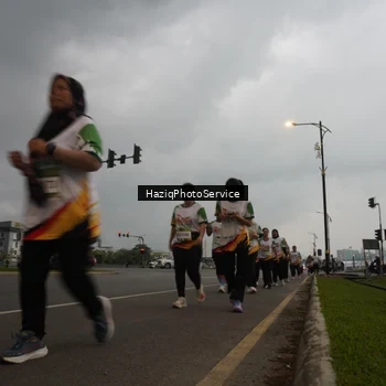 Runner Photo 7731448